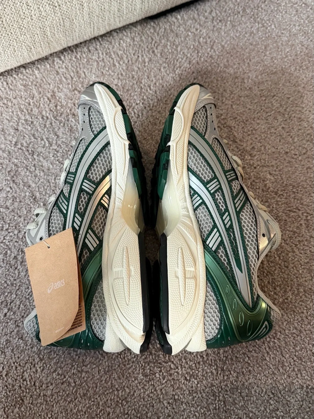 ASICS Gel-Kayano 14